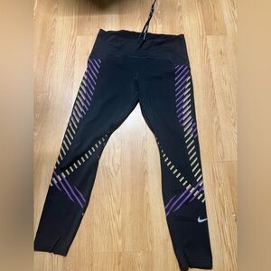 NIKE LARGE RUNNING LEGGINGS